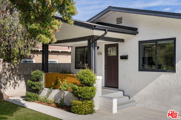 Property Photo: 3330 Minto Ct CA 90032