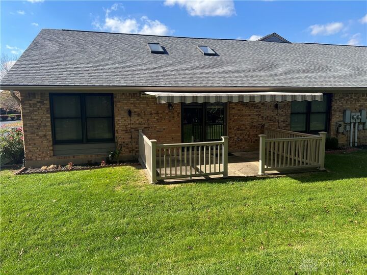 Property Photo:  3126 Lakeview Court 3126  OH 45503 