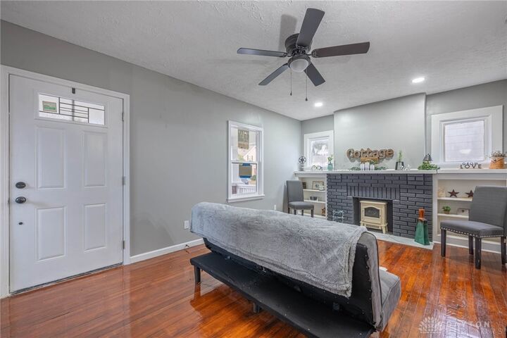 Property Photo:  106 Cottage Place  OH 45503 