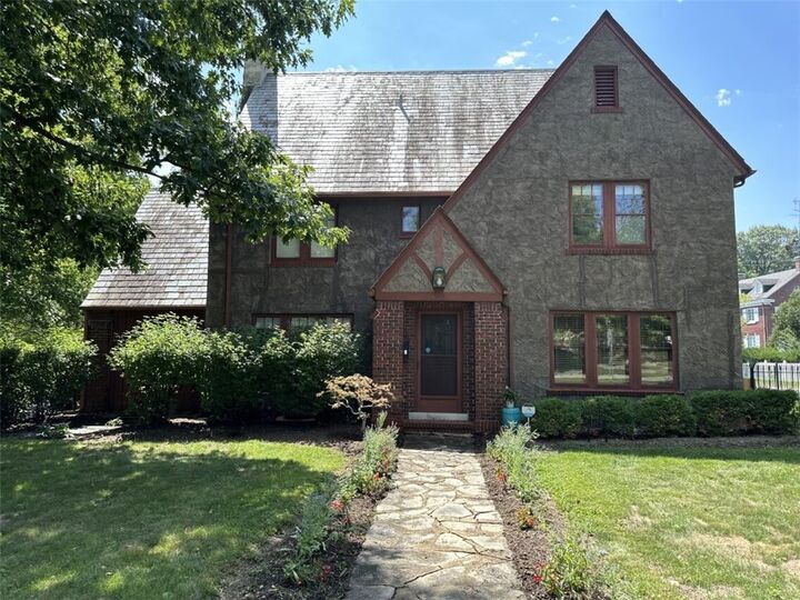 1679 W Main Street  Decatur IL 62522 photo