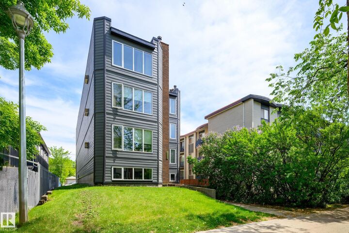 Property Photo: 10743 107 Street NW 201 AB T5H 2Y9