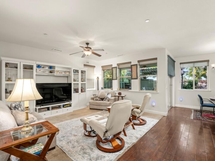 Property Photo: 11319 N Via Napoli Drive CA 93730