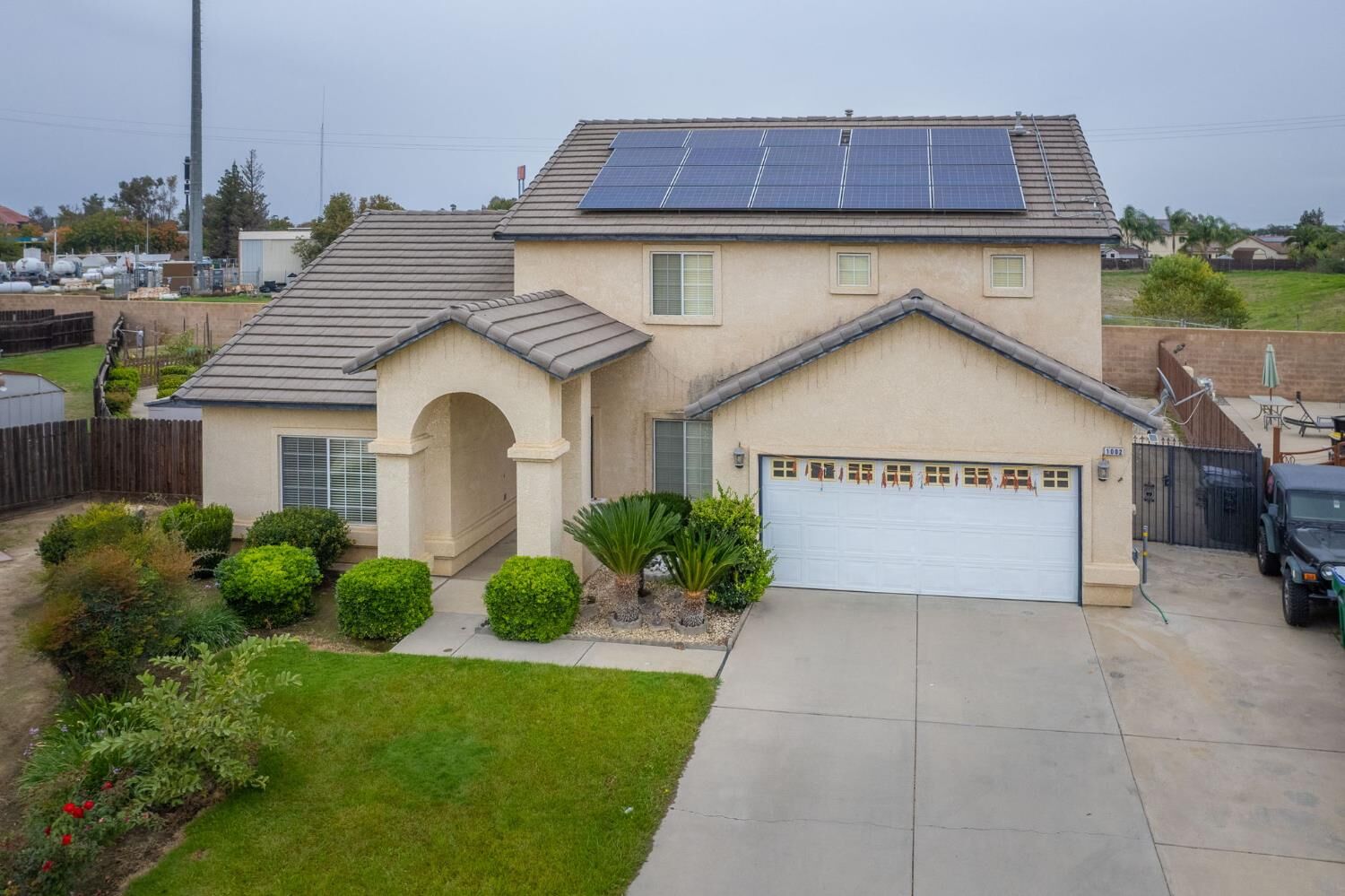 Property Photo:  1002 Sequoia Court  CA 93625 