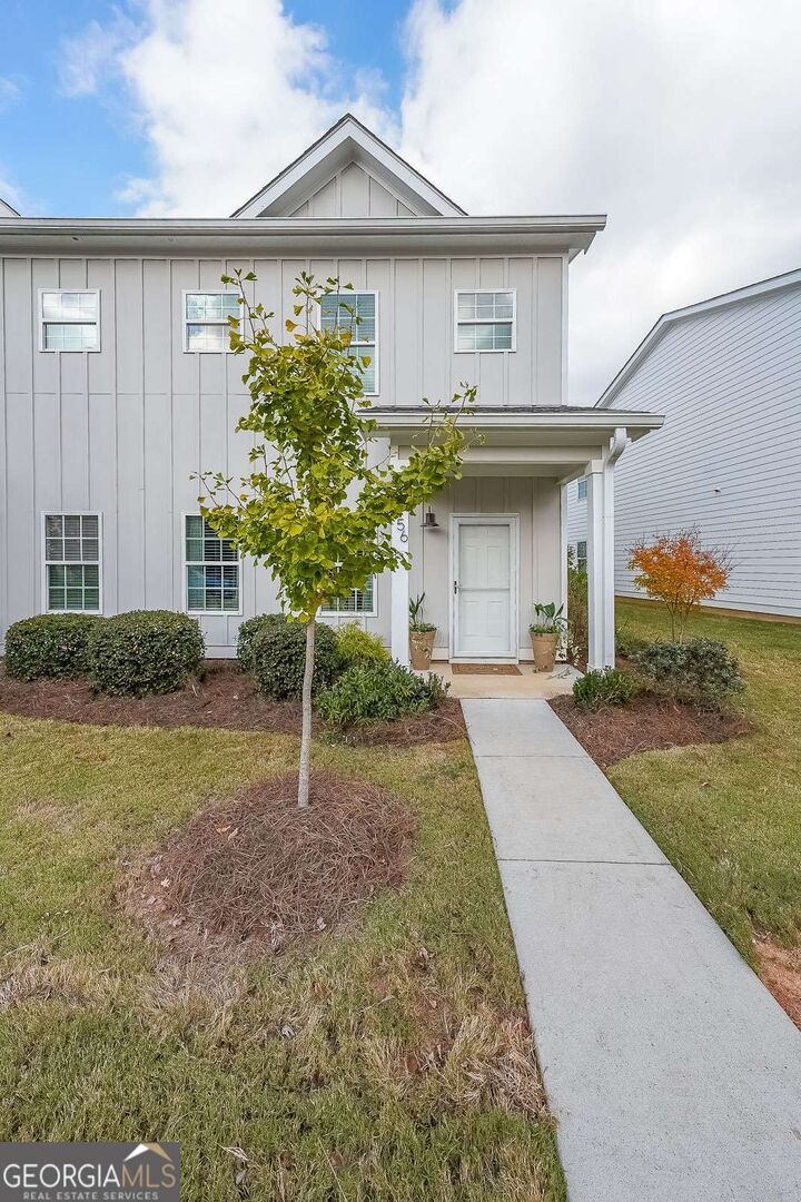Property Photo: 256 Sidney Lanier Avenue GA 30607