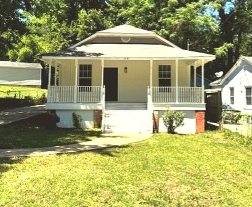 Property Photo:  2021 Elgin Drive  GA 31901 