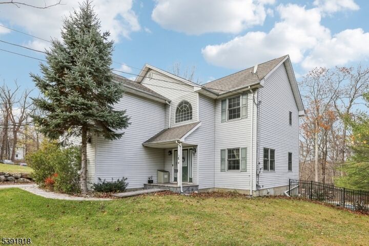 Property Photo:  73 Edison Rd  NJ 07849 