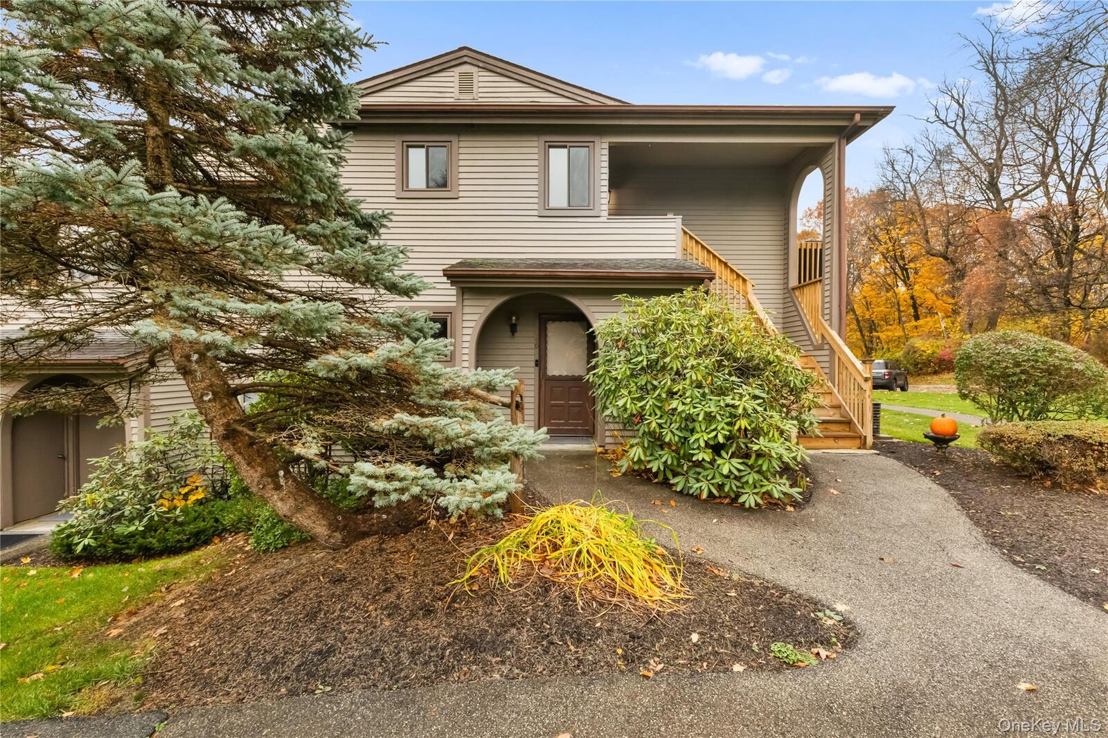 Property Photo:  46 Scenic View  NY 10598 