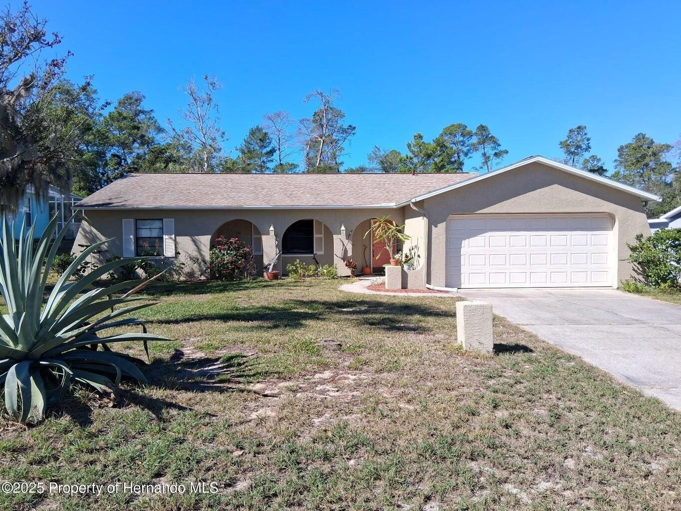 Property Photo: 6233 Hancock Avenue FL 34608
