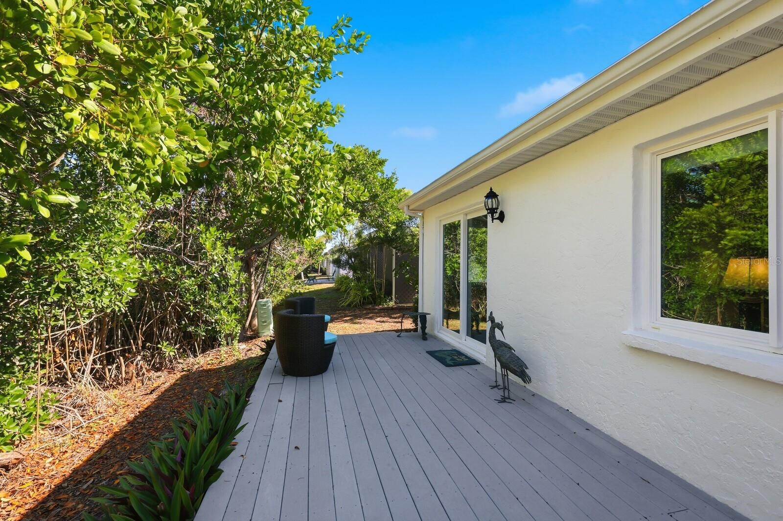 Property Photo:  573 Spanish Drive N  FL 34228 