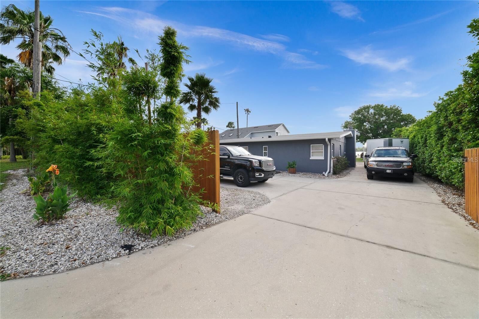 Property Photo:  33 S Ortman Drive  FL 32805 