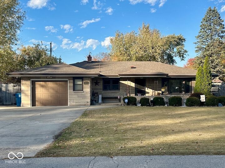 Property Photo: 1950 Spang Avenue IN 47805