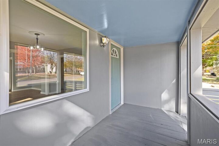 Property Photo:  229 Bender Avenue  IL 62024 