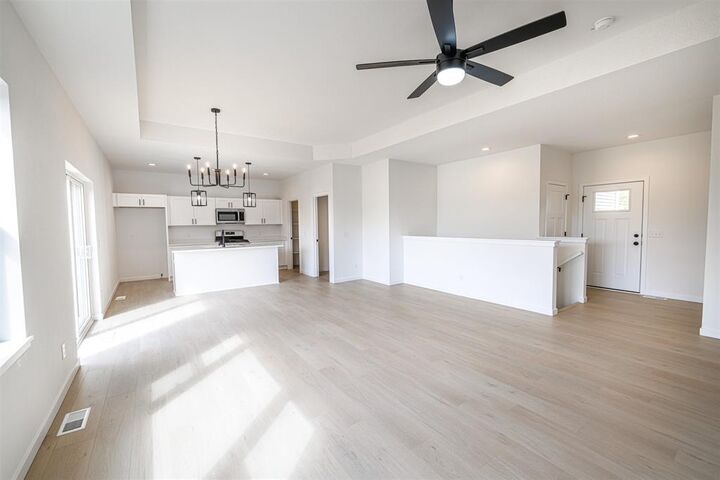 Property Photo:  600 Sycamore Pl  WI 53091 