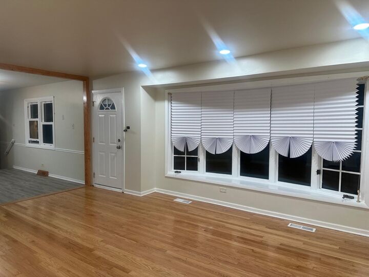 Property Photo: 248 N Gay Court IL 60425