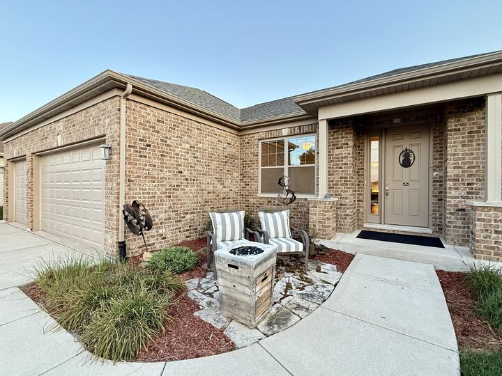 Property Photo: 21053 Benjamin Drive IL 60404