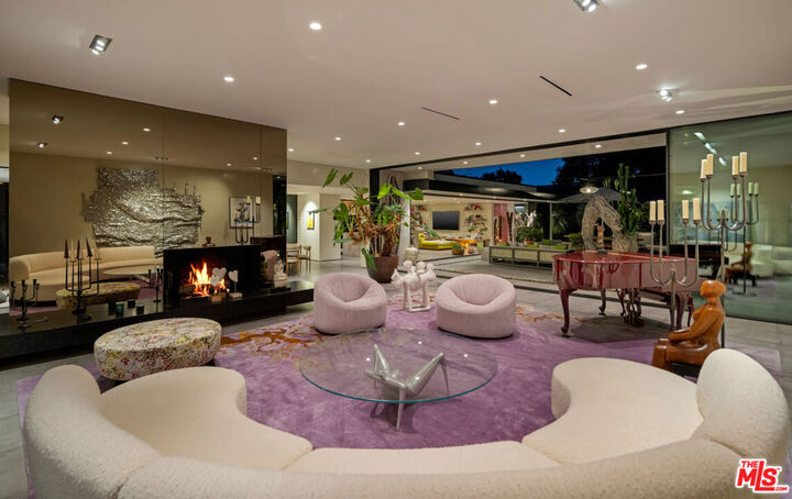 Property Photo: 1087 Moraga Drive CA 90049