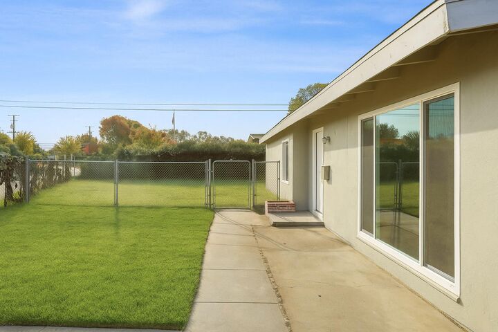 Property Photo:  3903 Hogue Avenue  CA 95204 