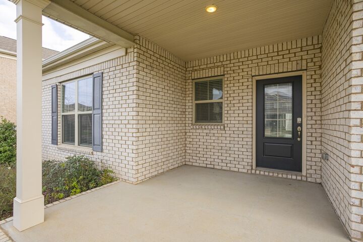 Property Photo: 110 Wynfield Blvd TN 37122