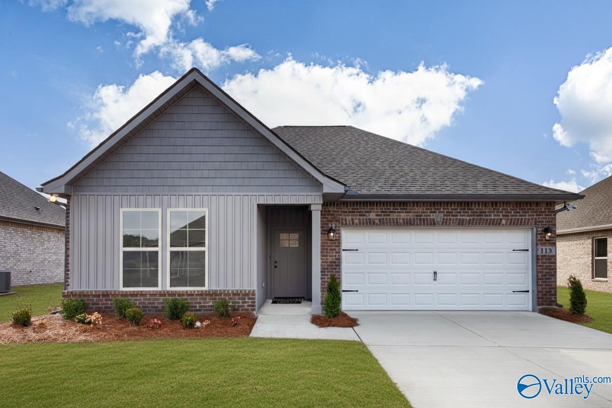 Property Photo:  118 Malvern Hill Drive  AL 35756 