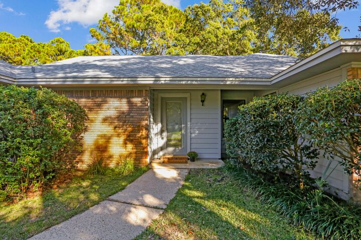 Property Photo: 1328 Tiger Lane FL 32563