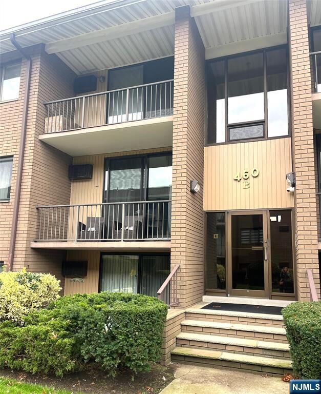 Property Photo: 460 Liberty Street 460 B Unit 308 NJ 07643
