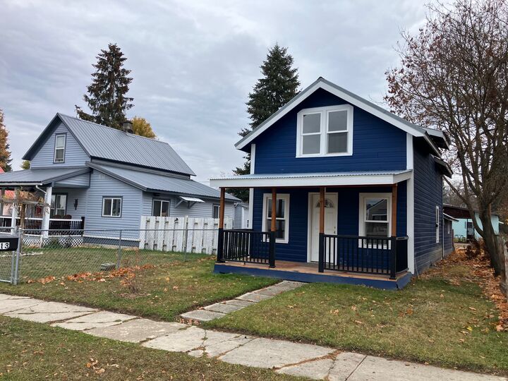 Property Photo:  613 Montana Avenue  MT 59923 