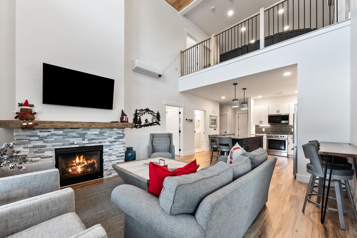 Property Photo:  239 Skimobile Road  NH 03860 