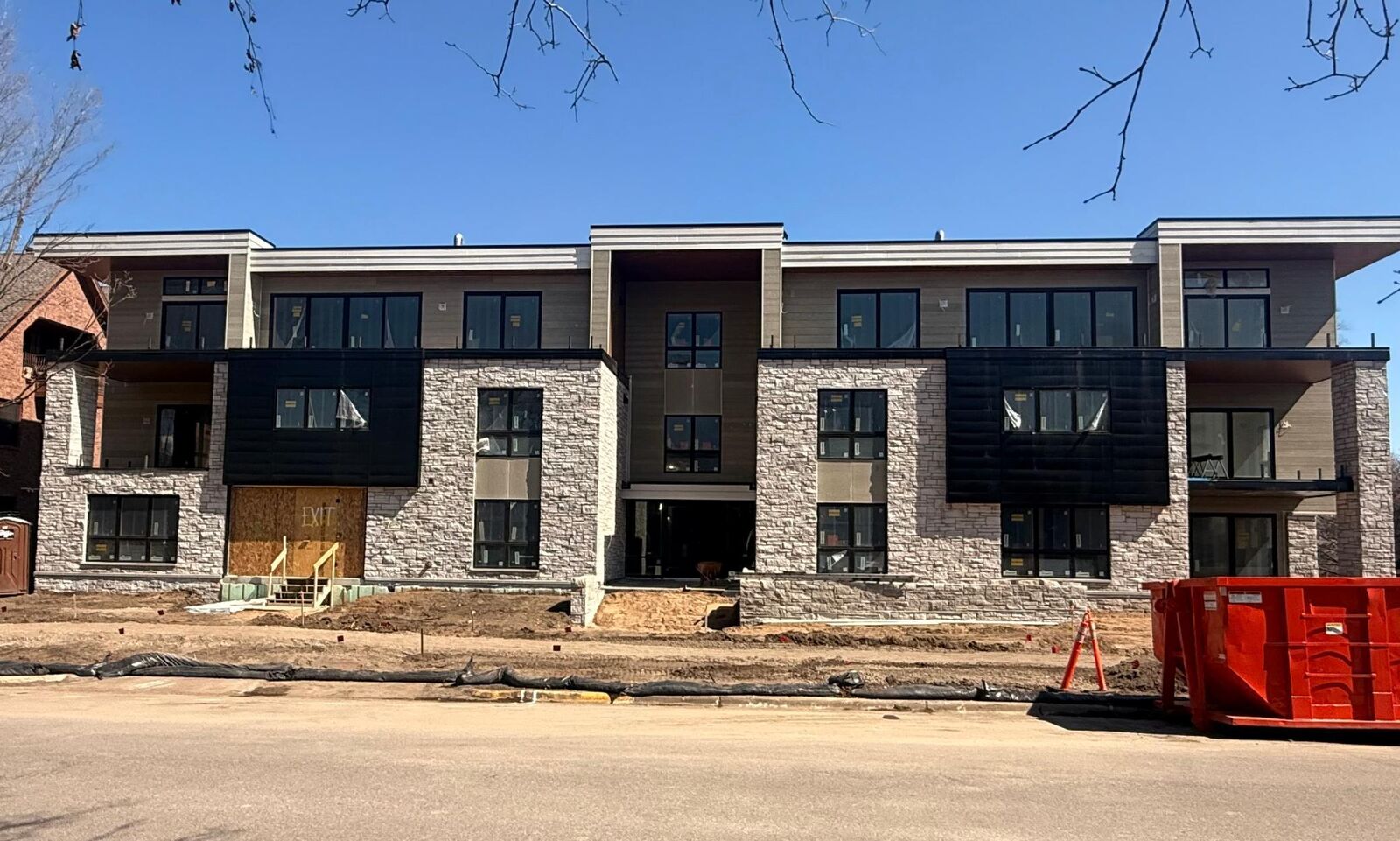 Property Photo:  150 Broadway Ave S 3C  MN 55391 