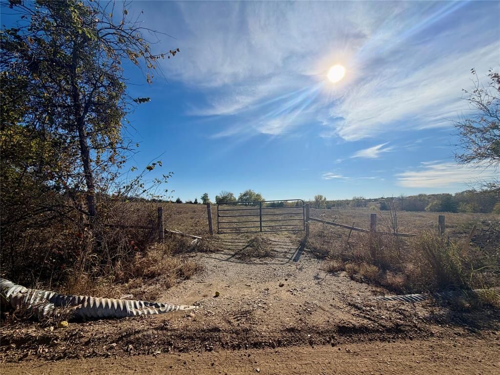 Property Photo:  000 County Road 22500  TX 75462 