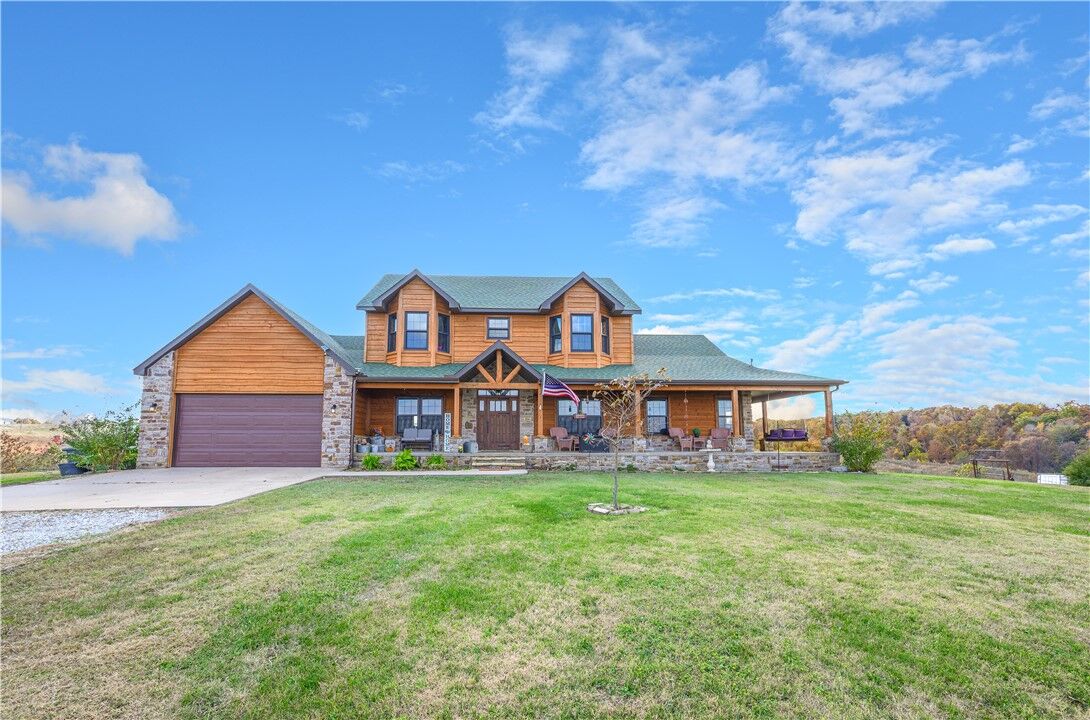 Property Photo:  22083 W Mountain Road  AR 72736 