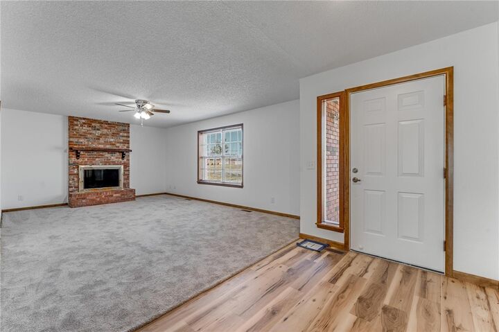 Property Photo: 902 17th Street AR 72758