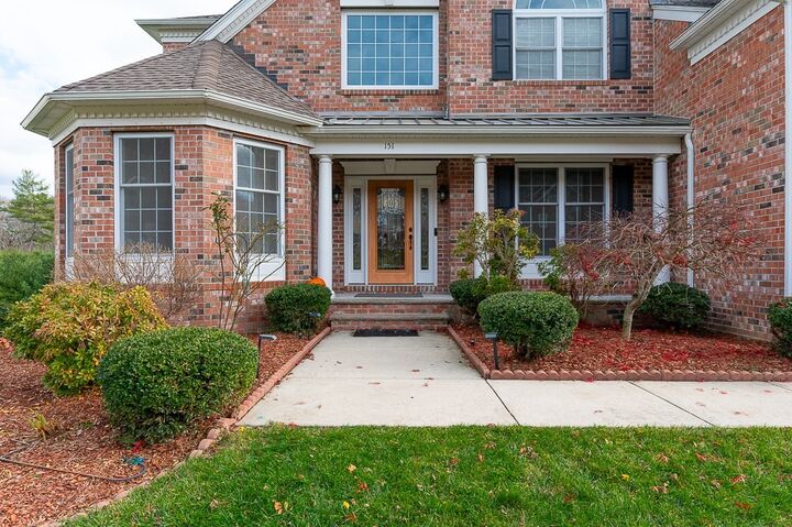 Property Photo: 151 Mohawk Path MA 01746