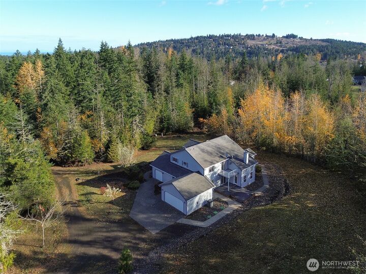 Property Photo: 62 Yellow Brick Road WA 98382