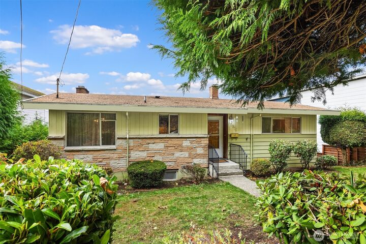 Property Photo: 5919 19th Avenue S WA 98108