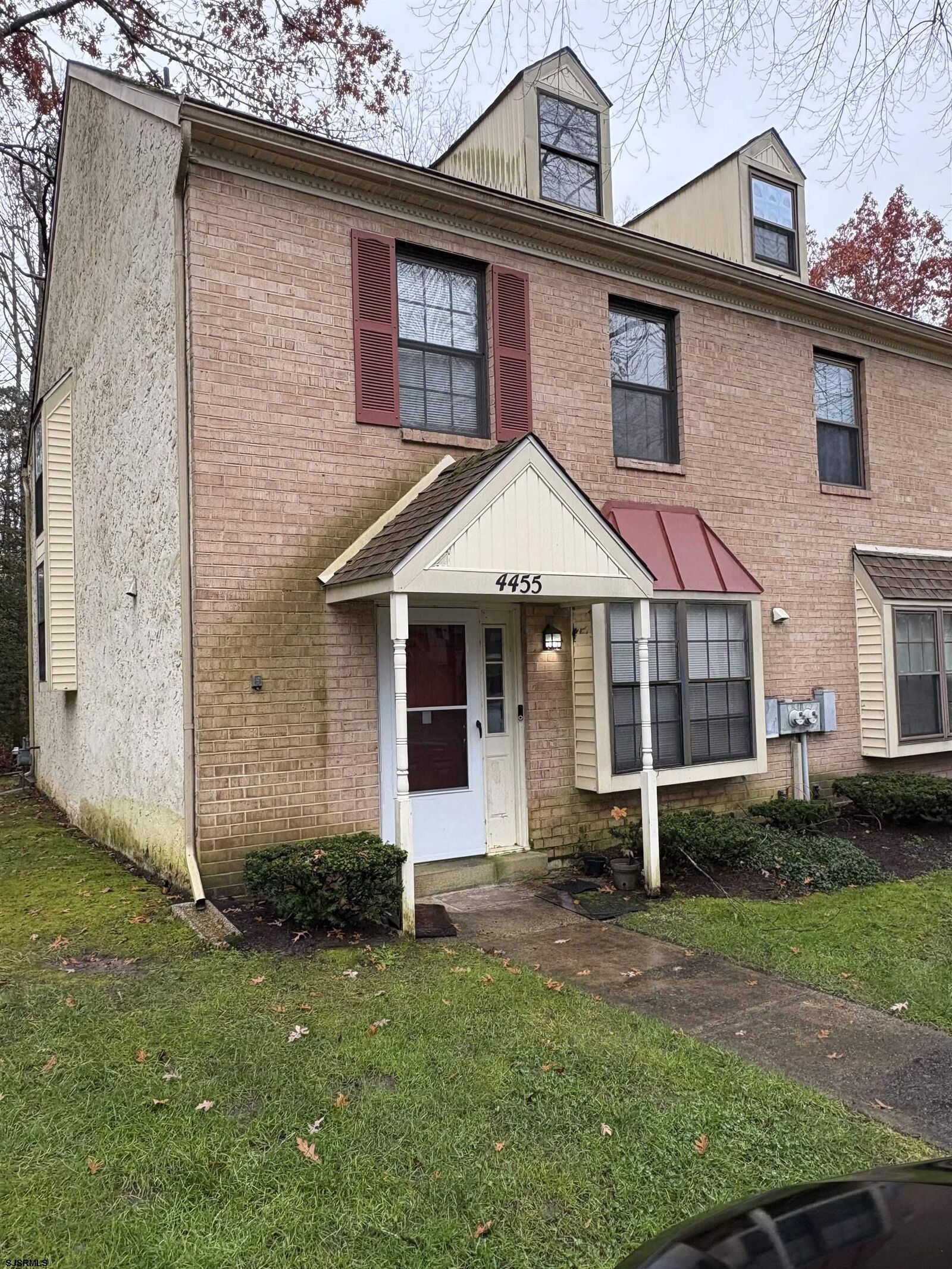 Property Photo: 4455 Yorktown Pl 28 NJ 08330