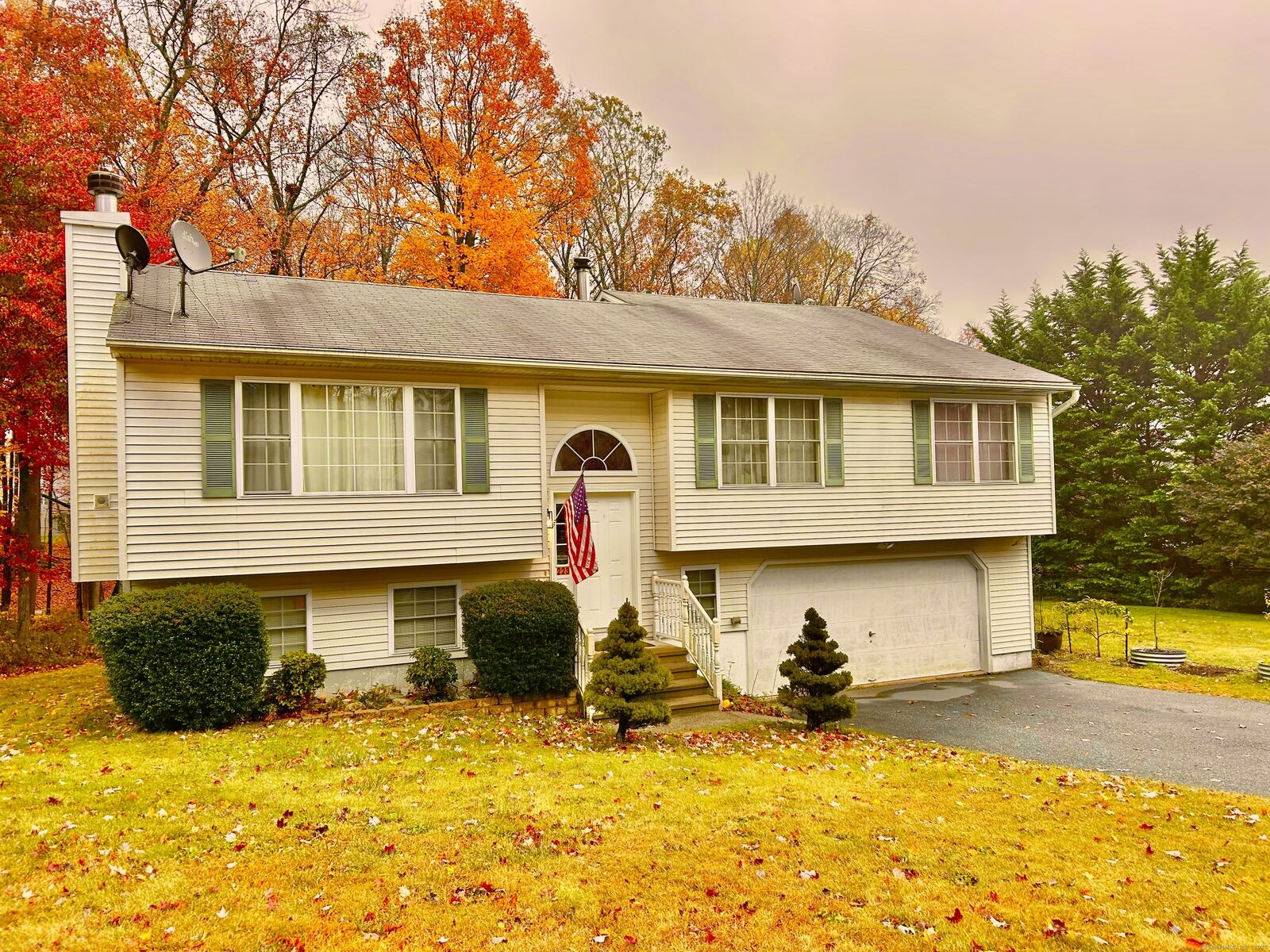 Property Photo:  223 Osborn Road  CT 06770 