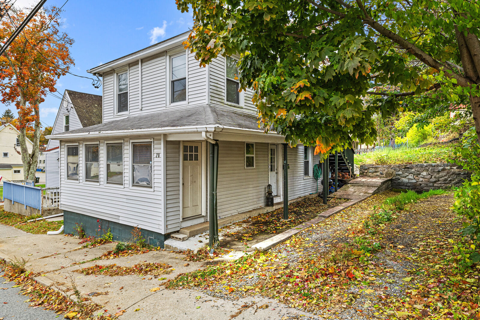 Property Photo:  28 Baltic Street  CT 06360 