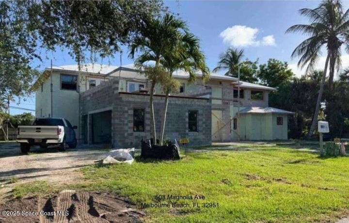 Property Photo:  508 Magnolia Avenue  FL 32951 