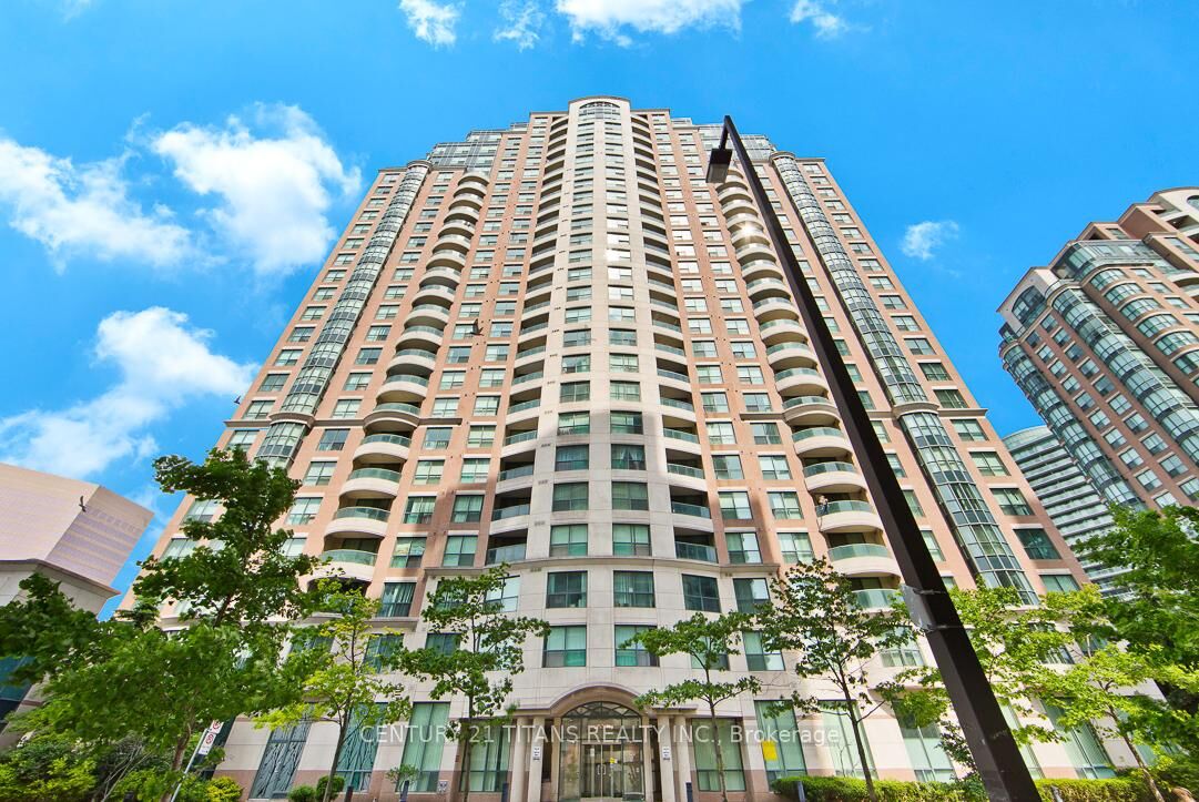 Property Photo:  7 Lorraine Drive Lph 08  ON M2N 7H2 