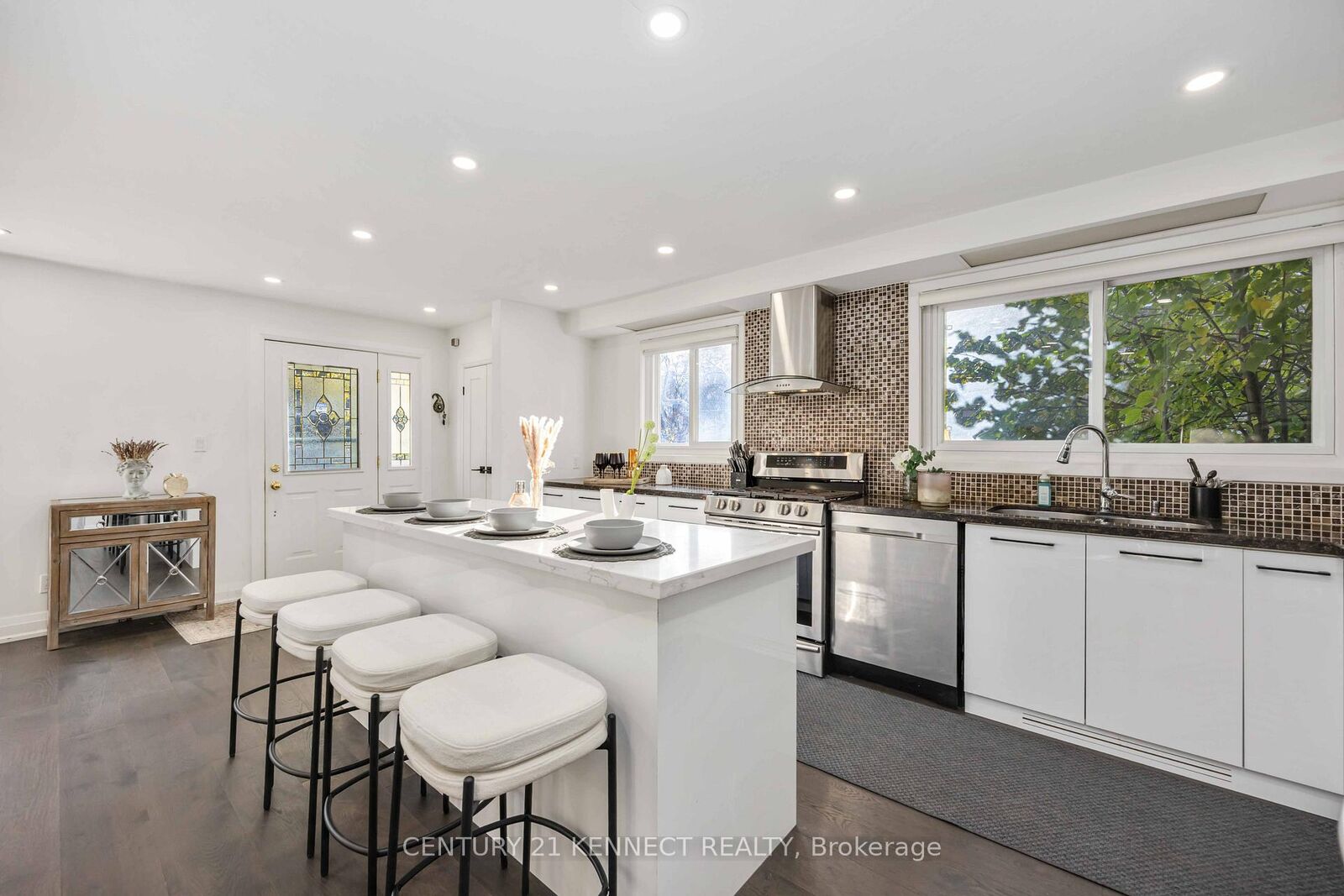 Photo de la propriété:  36 Summerside Crescent  ON M2H 1X1 