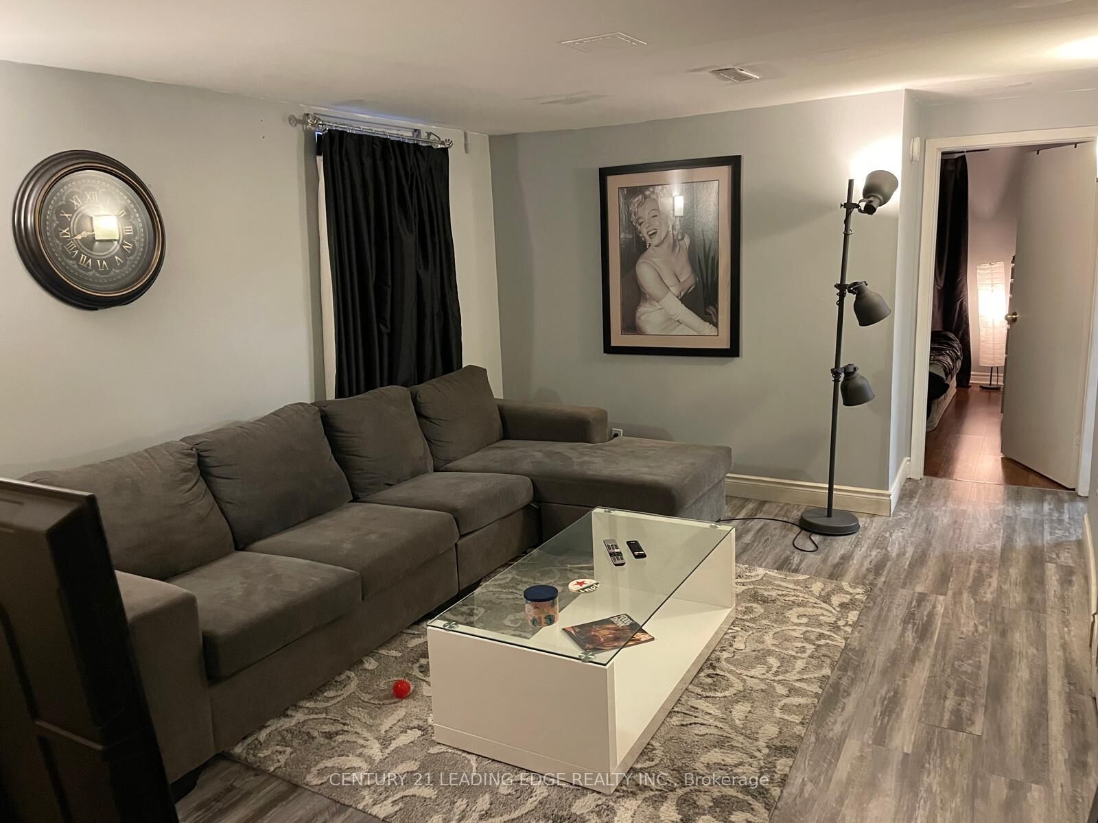 Property Photo:  49 Clappison Boulevard Lower  ON M1C 2G8 