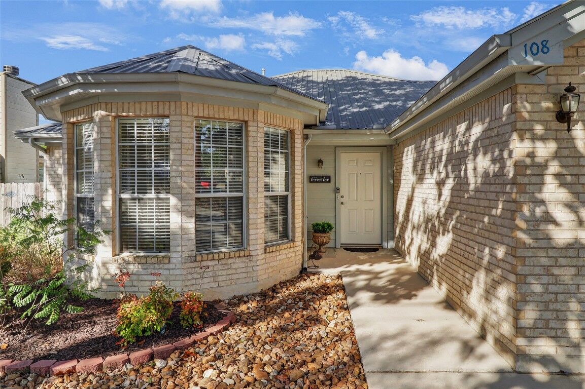 Property Photo:  108 Dolly Street  TX 78666 