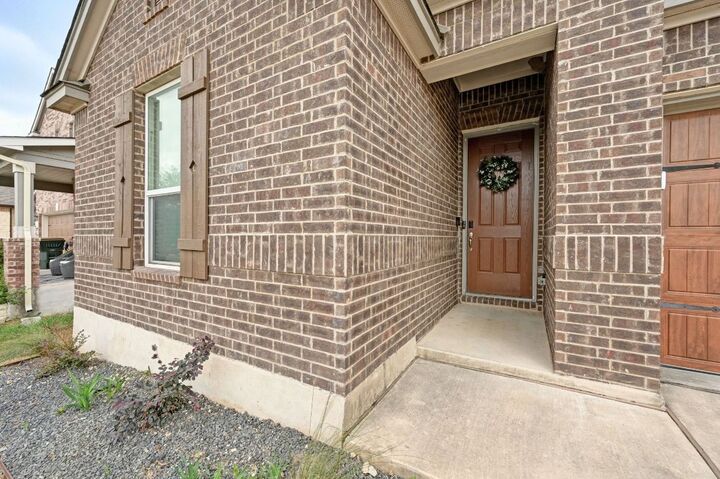 Property Photo:  291 Jarbridge Drive  TX 78640 