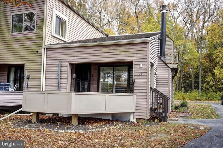 Property Photo: 438 Ocean Parkway 11 MD 21811