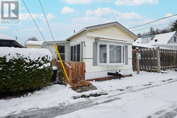 3535 St. Joseph Boulevard 95  Ottawa ON K4A 0Z6 photo