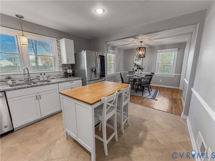 Property Photo:  2302 Pleasant Run Drive  VA 23238 