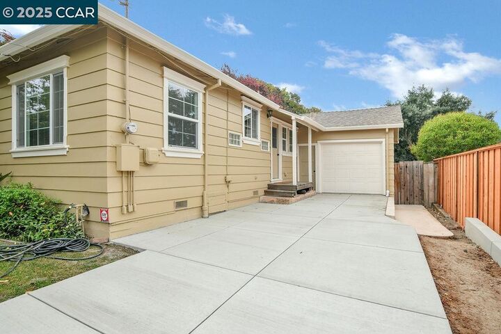 Property Photo: 1830 Pine Street CA 94553