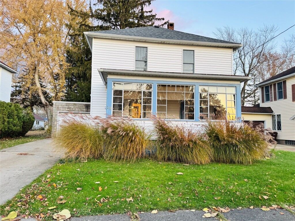 Property Photo:  19 Thornton Avenue  PA 16401 