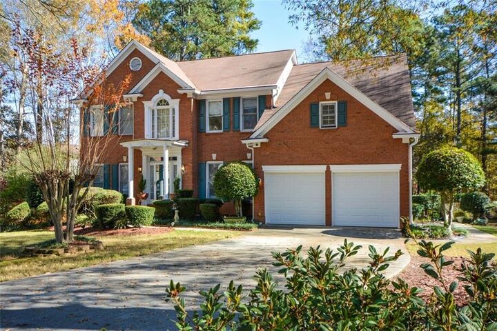 Property Photo: 7170 Collingsworth Place GA 30041