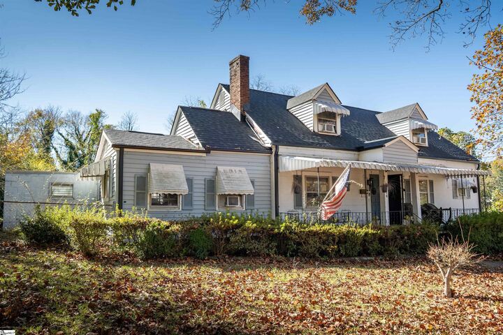 Property Photo: 914 Howard Street SC 29303